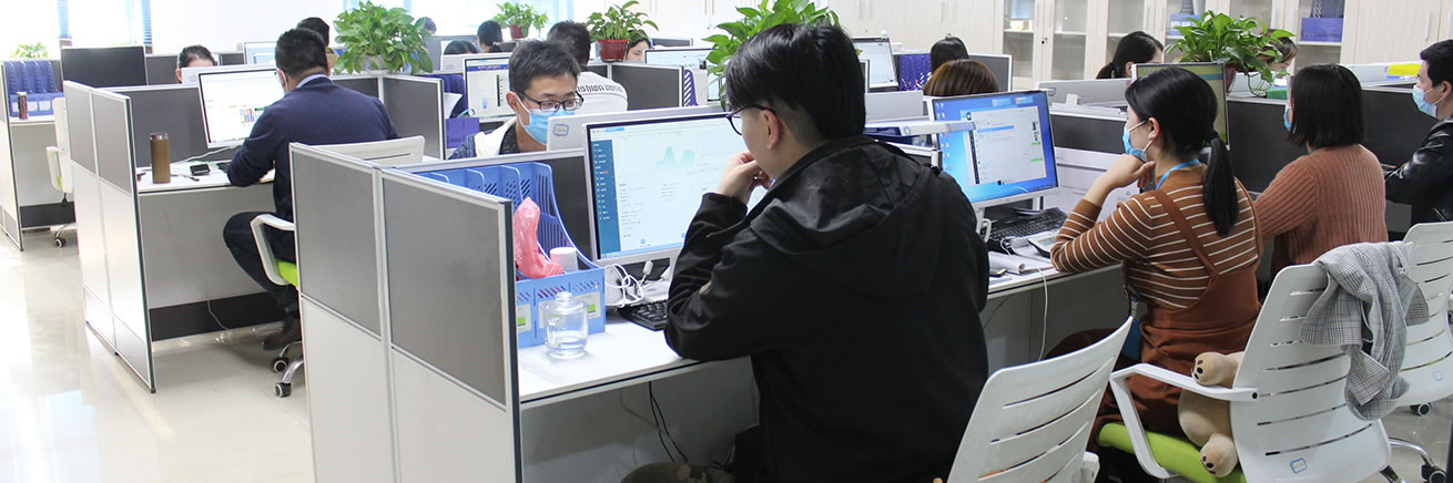 洛陽騁信辦公家具有限公司